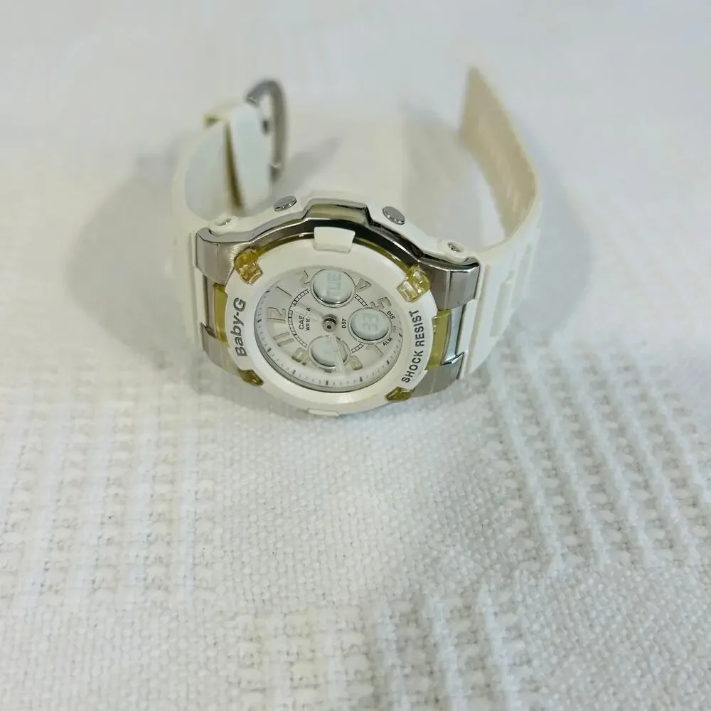 G Shock Baby G BGA 110 White New Battery Tested Working Model 5001